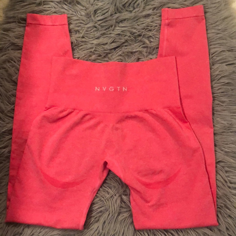 NVGTN HOT PINK SEAMLESS LEGGINGS